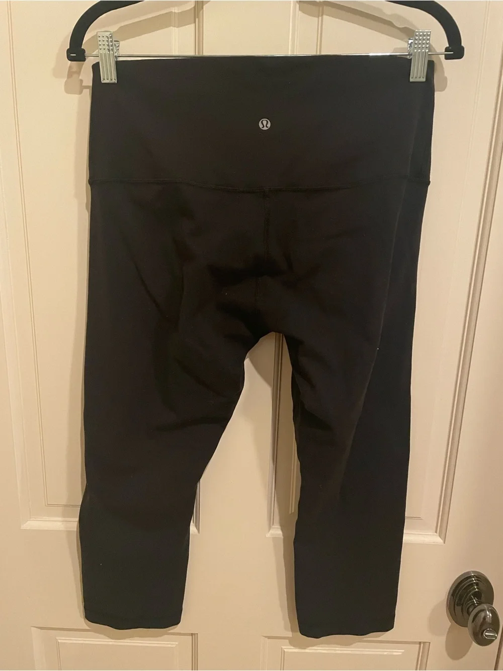 lululemon athletica Black Capri Leggings